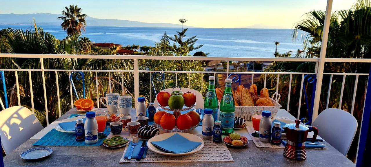 Ninfa Sul Mare Apartments 50 M E T R I Dal Mare Parcheggio Gratuito Custodito Капо-Ватикано Экстерьер фото