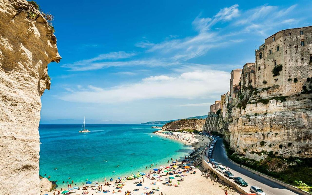 Ninfa Sul Mare Apartments 50 M E T R I Dal Mare Parcheggio Gratuito Custodito Капо-Ватикано Экстерьер фото