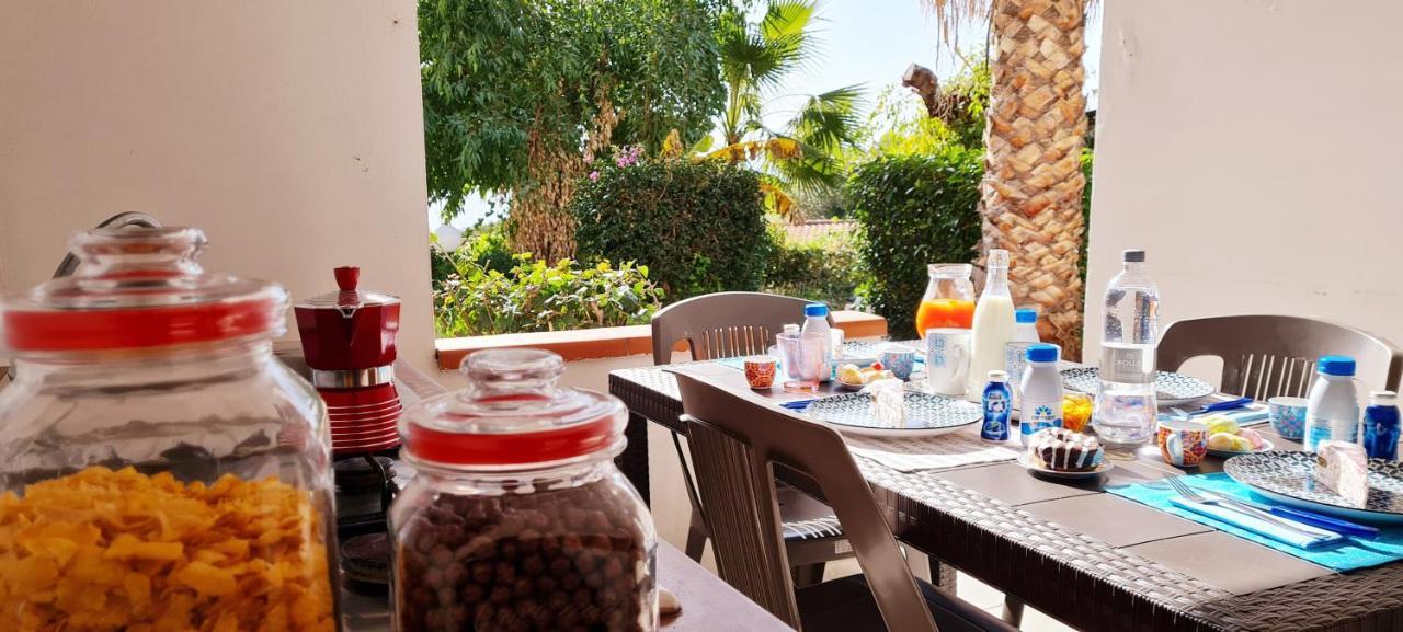 Ninfa Sul Mare Apartments 50 M E T R I Dal Mare Parcheggio Gratuito Custodito Капо-Ватикано Экстерьер фото