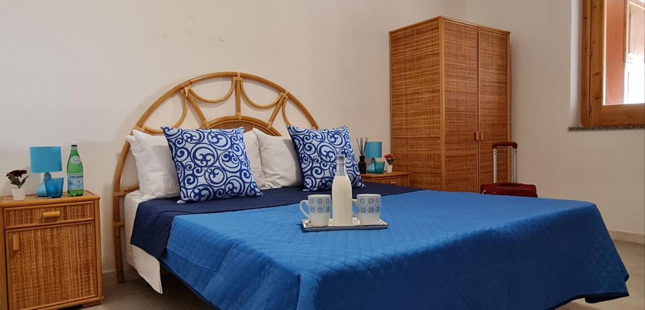 Ninfa Sul Mare Apartments 50 M E T R I Dal Mare Parcheggio Gratuito Custodito Капо-Ватикано Экстерьер фото