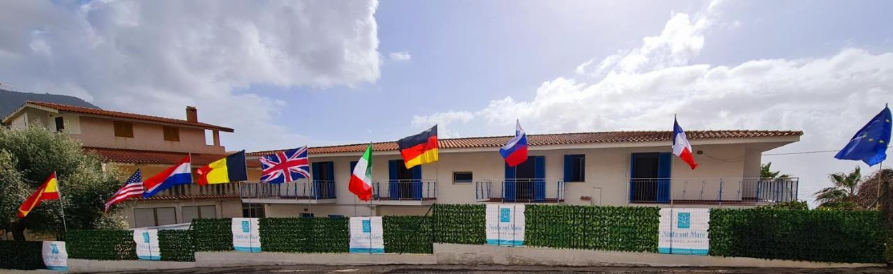 Ninfa Sul Mare Apartments 50 M E T R I Dal Mare Parcheggio Gratuito Custodito Капо-Ватикано Экстерьер фото