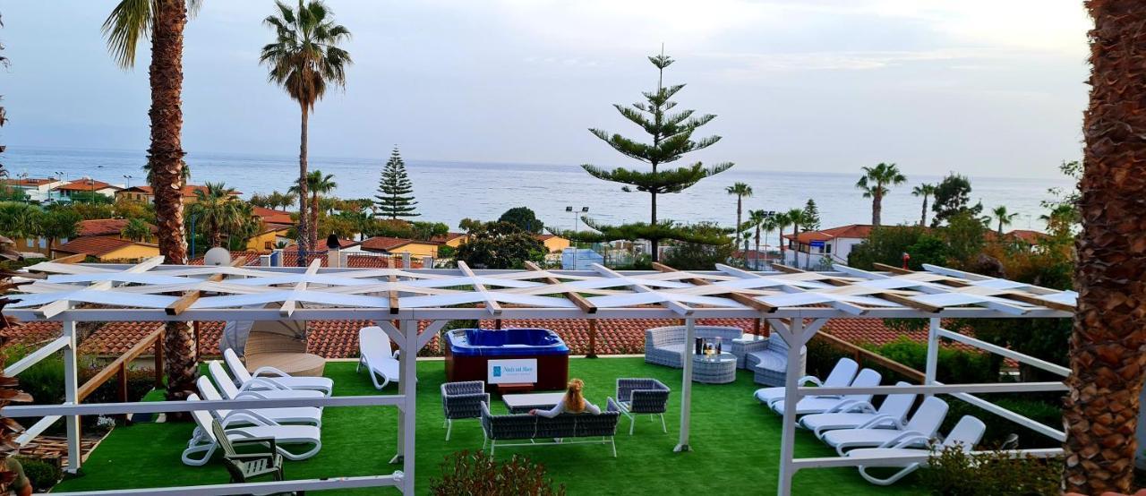 Ninfa Sul Mare Apartments 50 M E T R I Dal Mare Parcheggio Gratuito Custodito Капо-Ватикано Экстерьер фото