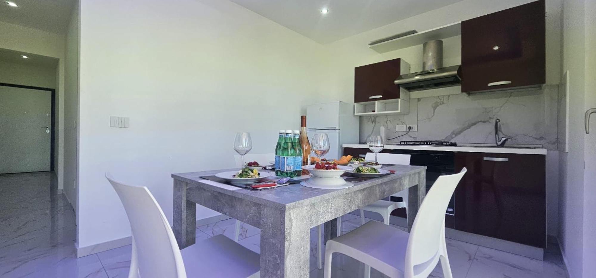 Ninfa Sul Mare Apartments 50 M E T R I Dal Mare Parcheggio Gratuito Custodito Капо-Ватикано Экстерьер фото